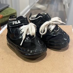 Infant 6-9 Months Black Unisex Tennis Shoes